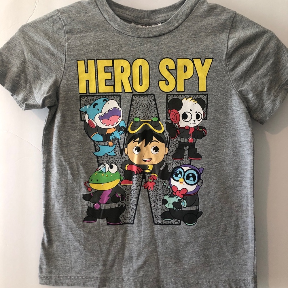Ryan's World Grey Kids Tee size 7